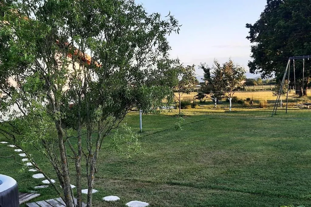 Hébergement de vacances Le Gite De La Tranquilite Sainte-Foy-Saint-Sulpice